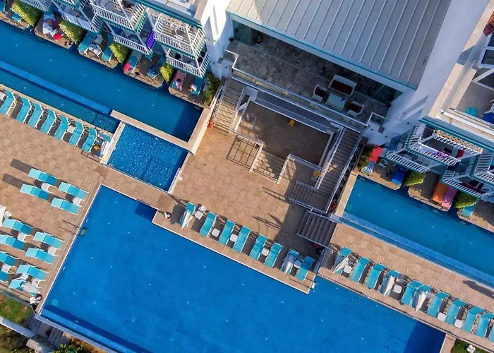 Sertil Deluxe & - Adult Only Hotel